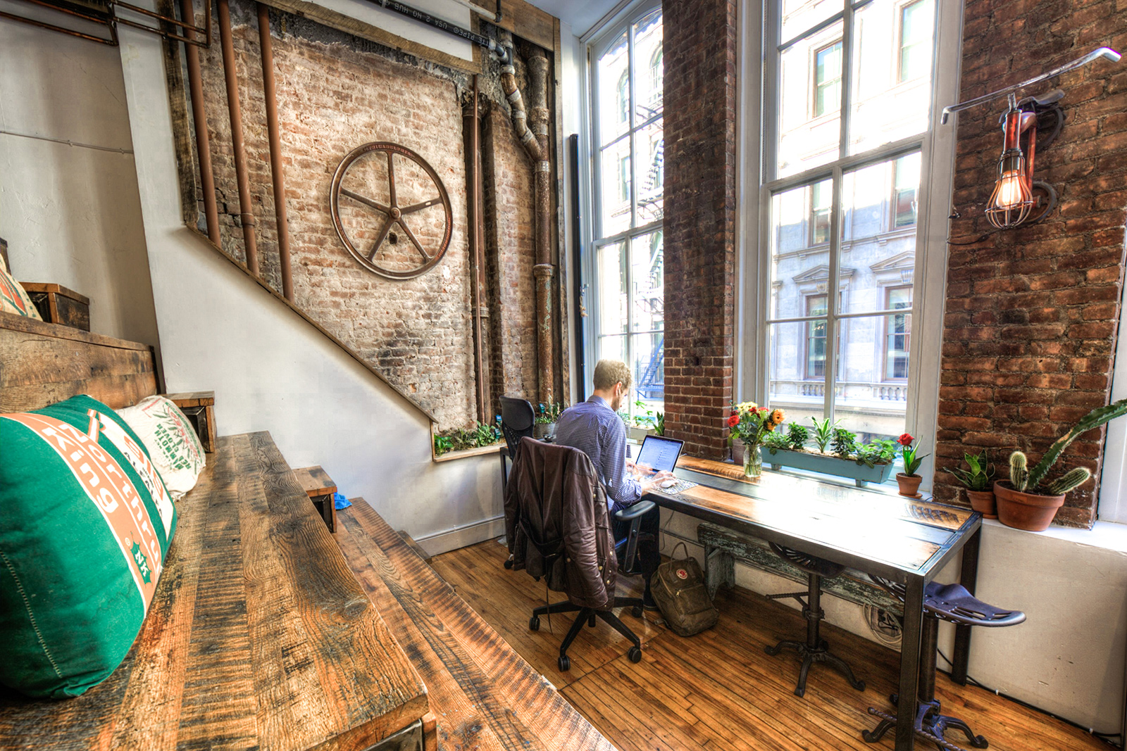 Les avantages du coworking pour les freelancers : Un nouvel horizon professionnel